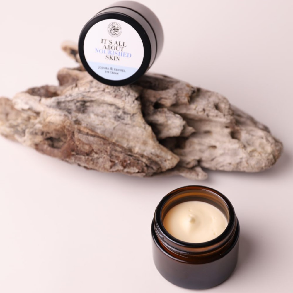 Jojoba ja apteegitilli silmakreem